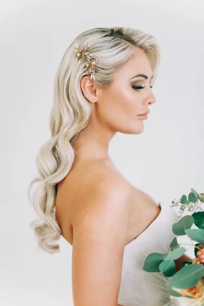Bridal Hairstyling Trends in 2022 Image