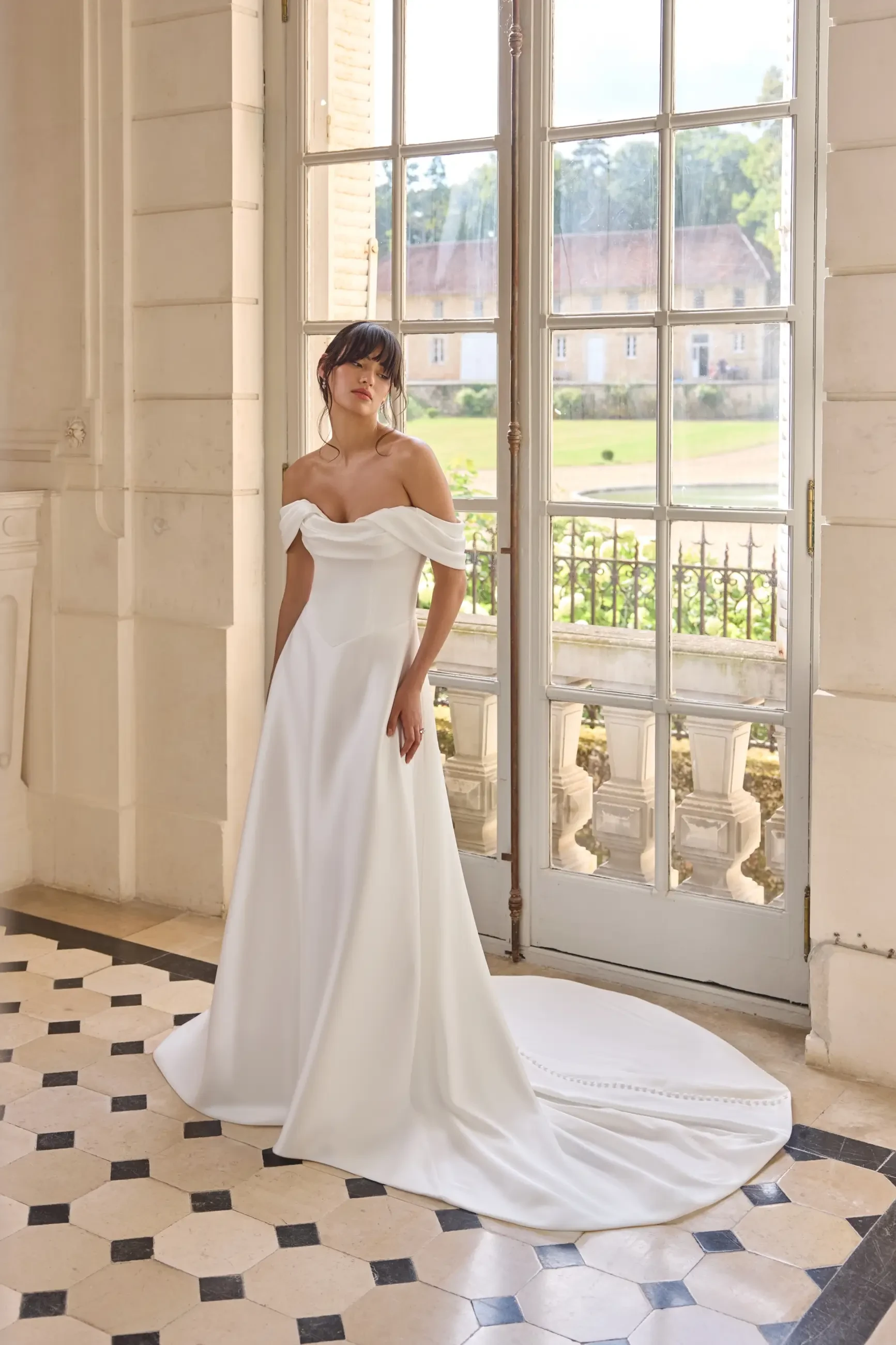 How Much Do Wedding Dresses Cost in Michigan? A Becker’s Bridal Shopping Guide Image