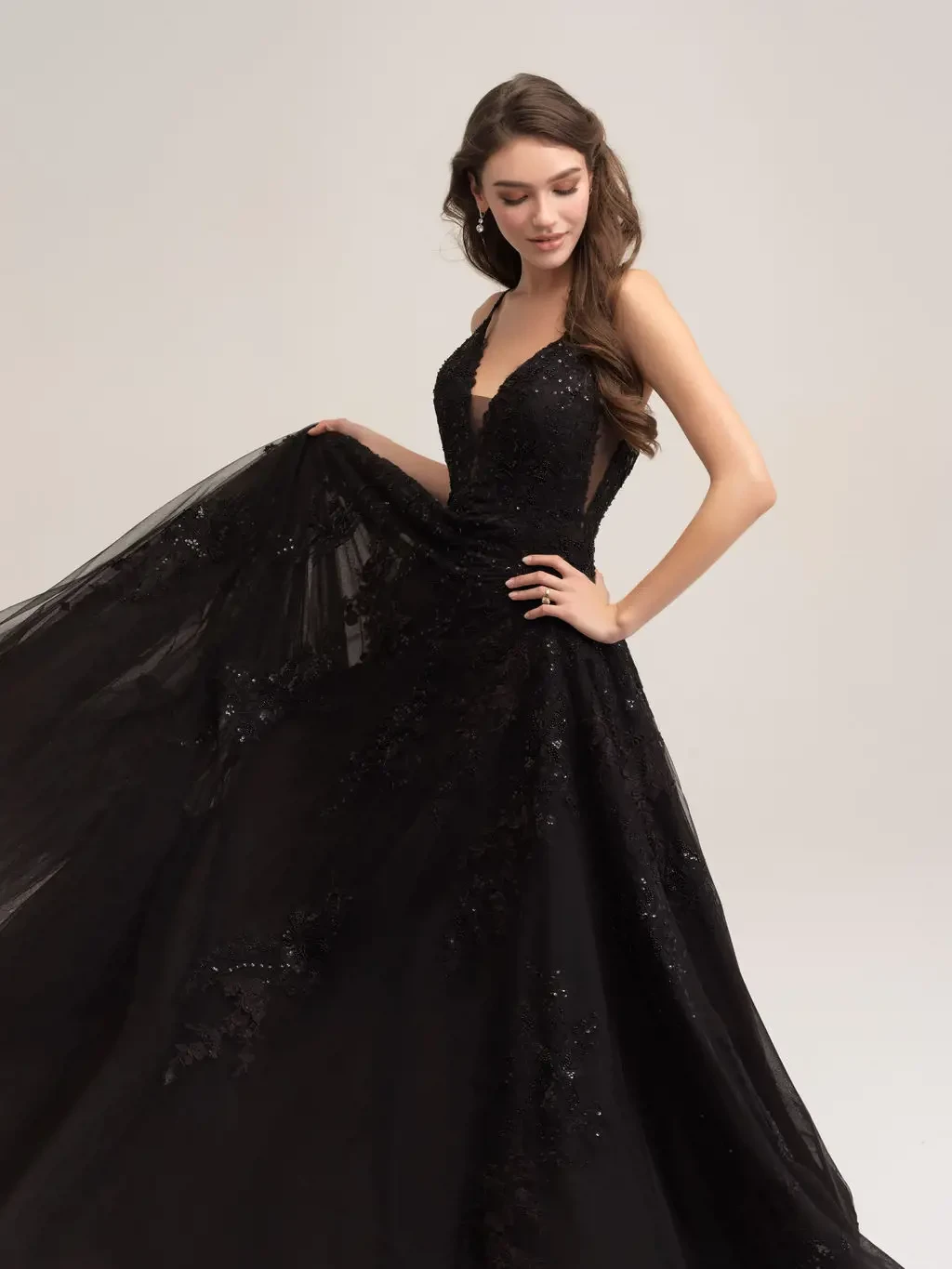 Colorful Wedding Dresses For the Trendsetting Bride Image