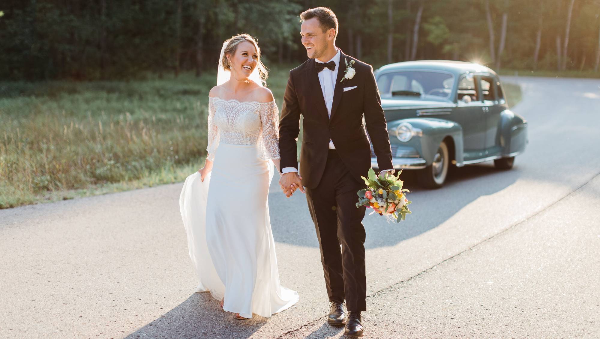 Real Brides Hero. Mobile image