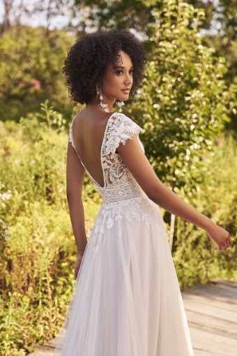 Justin Alexander Style #66344 #6 Ivory/Latte thumbnail