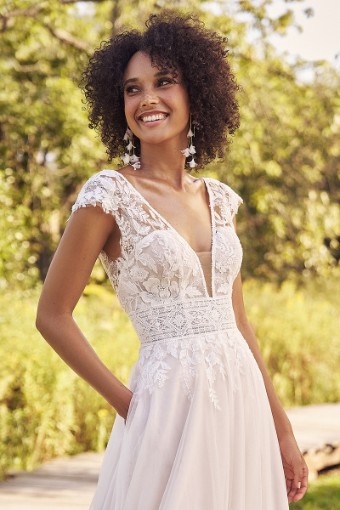 Justin Alexander Style #66344 #5 Ivory/Latte thumbnail