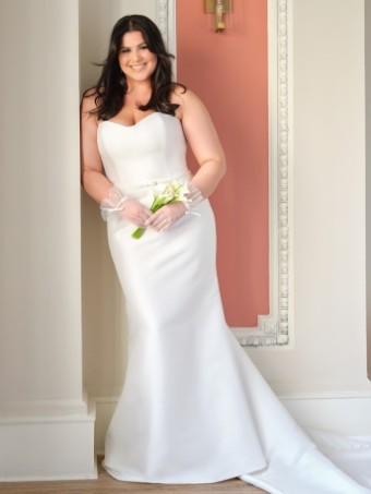 Maggie Sottero Style #Maisie #1 Diamond White thumbnail