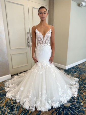 Enzoani Style #Ellison #0 default Ivory/Nude thumbnail