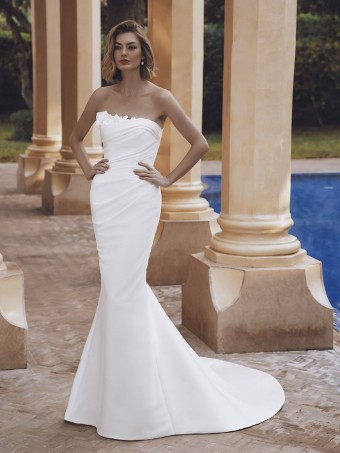 Enzoani Style #Udelia #1 Ivory thumbnail
