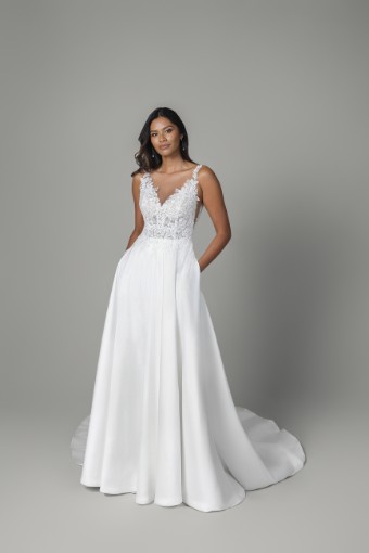 Justin Alexander Style #55201 #0 default Ivory/Latte thumbnail