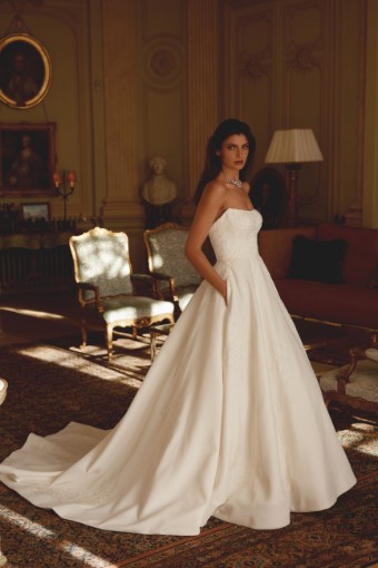 Justin Alexander Style #88425 #0 default Ivory thumbnail