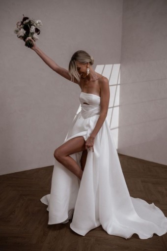 Made with Love Bridal Style #Sloane #2 Ivory thumbnail
