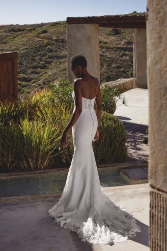 Justin Alexander Style #66360LND #2 Ivory thumbnail