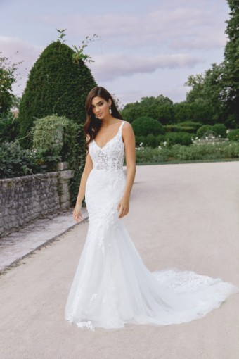 Justin Alexander Style #44522 #0 default Ivory/Latte thumbnail