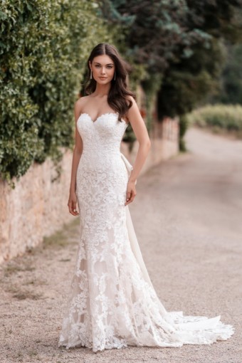 Allure Bridal Style #A1304 #0 default Ivory/Nude thumbnail