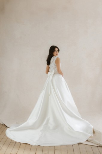 Allure Bridal Style #E575 #1 Ivory/Nude thumbnail