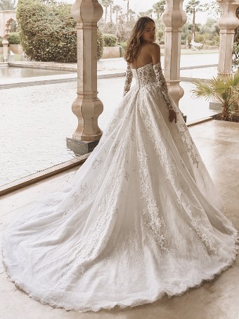 Enzoani Style #Valen #2 default Ivory/Sand/Nude thumbnail