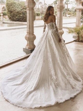 Enzoani Style #Valen #2 default Ivory/Sand/Nude thumbnail