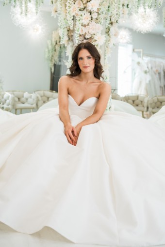 Nicole and Felicia Style #NF103 #9 Ivory thumbnail