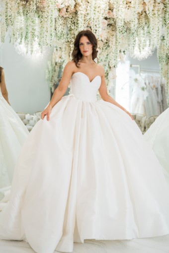 Nicole and Felicia Style #NF103 #4 Ivory thumbnail