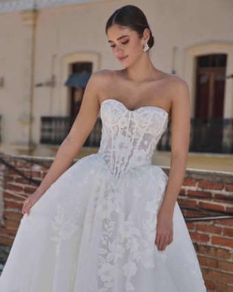 Calla Blanche Style #LA25253 #0 default Ivory/Ivory thumbnail