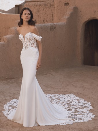 Enzoani Style #Tammy #0 default Ivory/Nude thumbnail