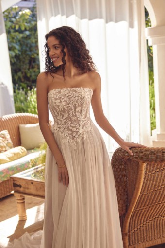 Justin Alexander Style #66430 #5 Ivory/Latte/Nude thumbnail