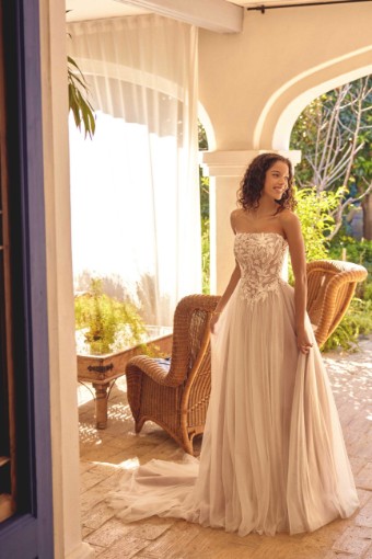Justin Alexander Style #66430 #6 default Ivory/Latte/Nude thumbnail