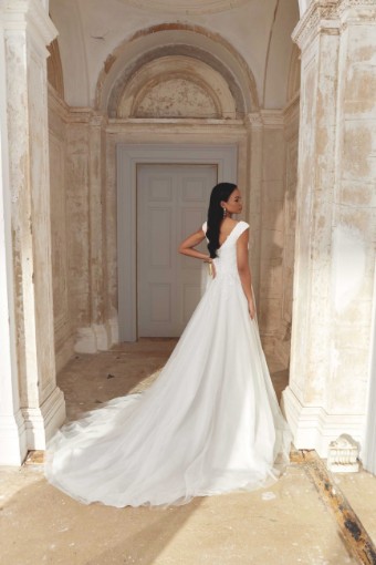 Justin Alexander Style #44538 #4 Ivory thumbnail