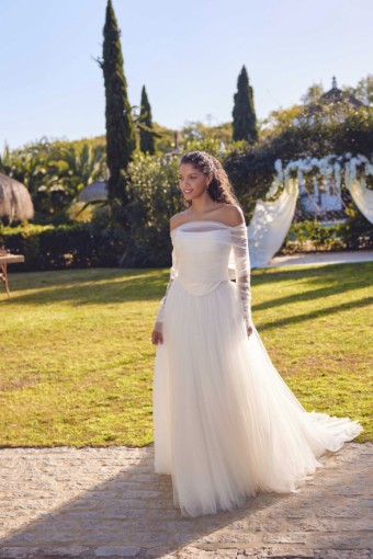 Justin Alexander Style #66435 #7 default Ivory thumbnail