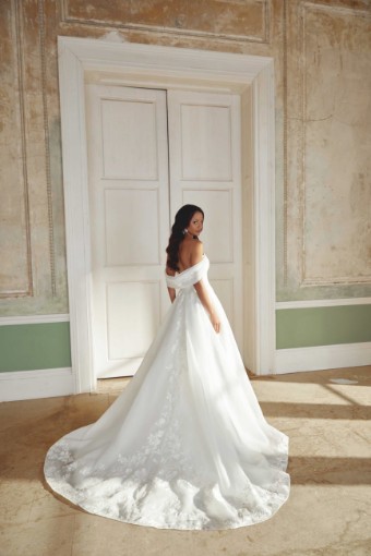 Justin Alexander Style #44553 #2 Ivory thumbnail
