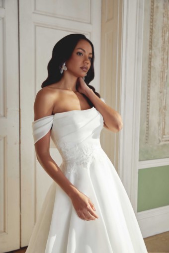 Justin Alexander Style #44553 #6 Ivory thumbnail