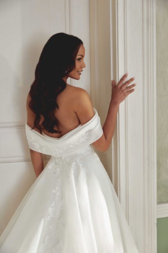 Justin Alexander Style #44553 #5 Ivory thumbnail