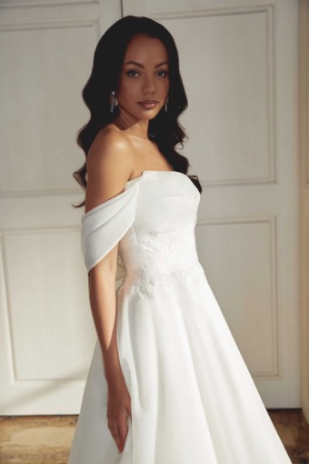 Justin Alexander Style #44553 #9 default Ivory thumbnail