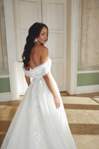 Justin Alexander Style #44553 #1 Ivory thumbnail