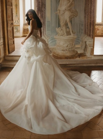 Enzoani Style #Dionne #2 default Ivory/Sand/Nude thumbnail
