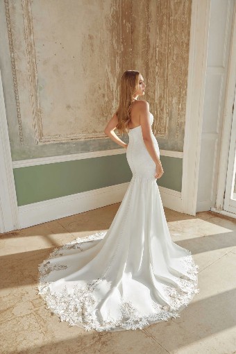 Justin Alexander Style #44537 #9 default Ivory thumbnail