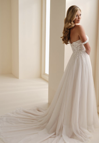 Mon Cheri Style #E628 #1 Ivory/Sand thumbnail