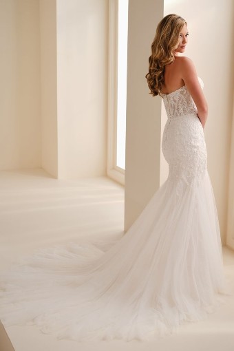 Mon Cheri Style #E629 #1 default Ivory/Sand thumbnail