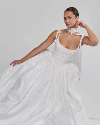 Calla Blanche Style #B26103 #2 default Ivory thumbnail