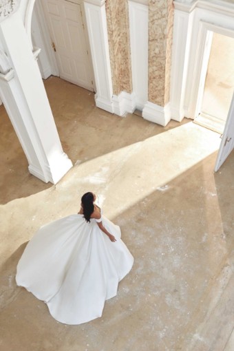 Justin Alexander Style #44558 #12 Ivory thumbnail