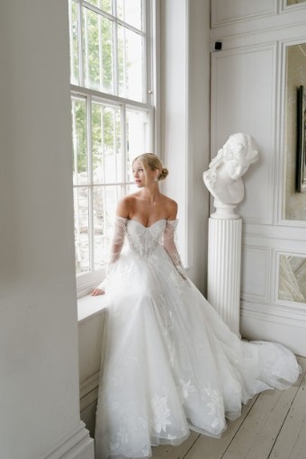 La Premiere Style #Athena #0 default Ivory/Nude thumbnail