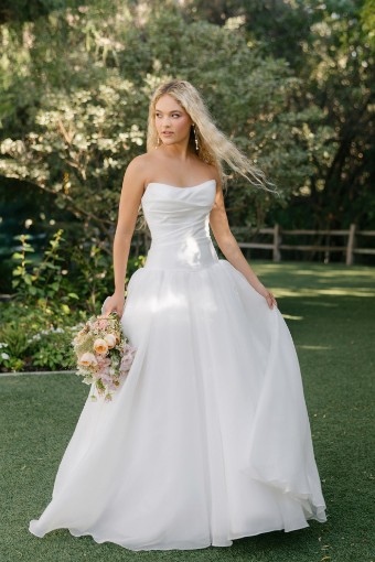 Allure Bridal Style #R3900 #4 default Ivory thumbnail