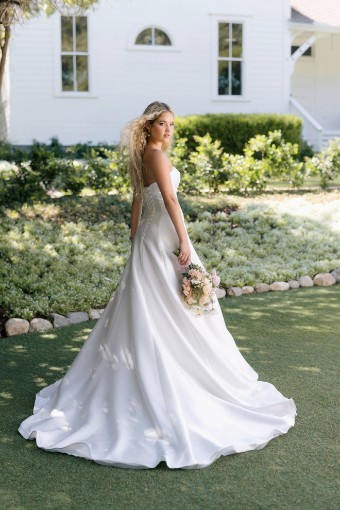 Allure Bridal Style #R3905 #4 default Ivory thumbnail