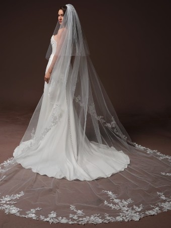 Maggie Sottero Style #Justina #4 Ivory thumbnail