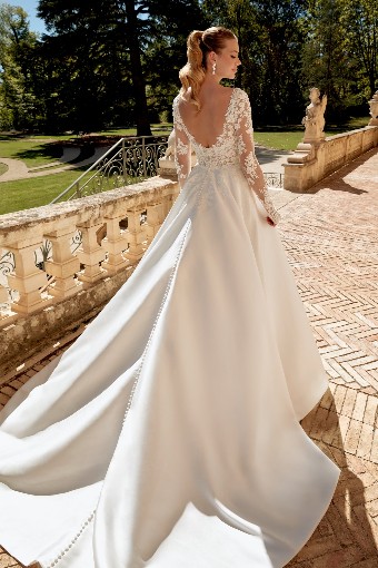 Justin Alexander Style #44589 #1 Ivory/Latte thumbnail