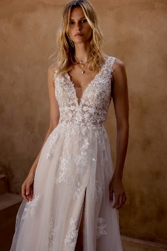 Justin Alexander Style #66464 #2 Vintage Rose/Ivory/Latte thumbnail