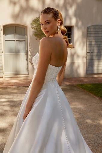 Justin Alexander Style #44596 #3 default Ivory thumbnail