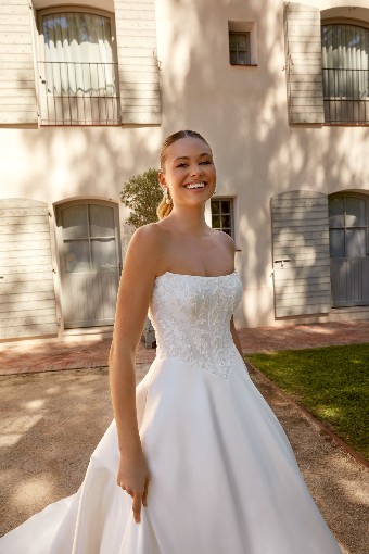 Justin Alexander Style #44596 #2 Ivory thumbnail