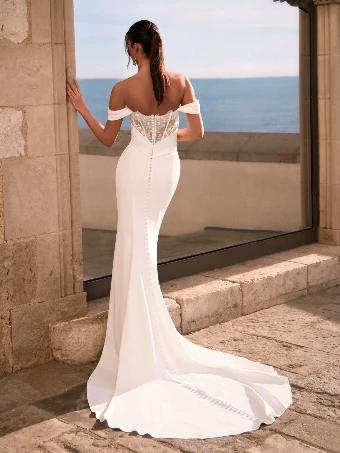 Enzoani Style #Fralisse #1 default Ivory/Ivory thumbnail