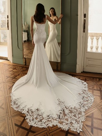Enzoani Style #Honor #1 Ivory thumbnail