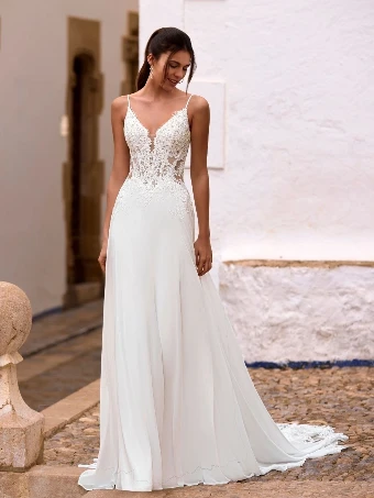 Enzoani Style #Floretta #0 default Ivory thumbnail