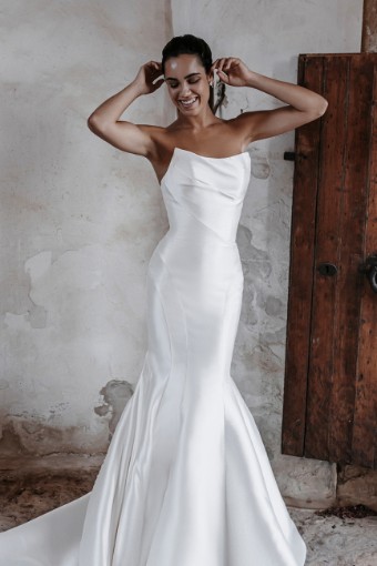 Allure Bridal Style #E215 #0 default Black thumbnail