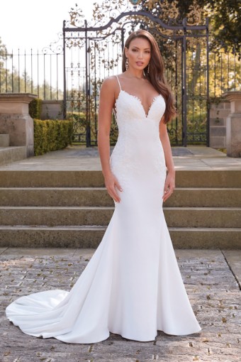 Justin Alexander Style #44329 #0 default Ivory thumbnail